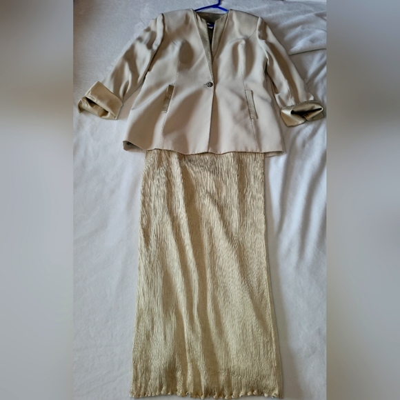 Champagne dress and jacket by Sunny Choi - Picture 1 of 8